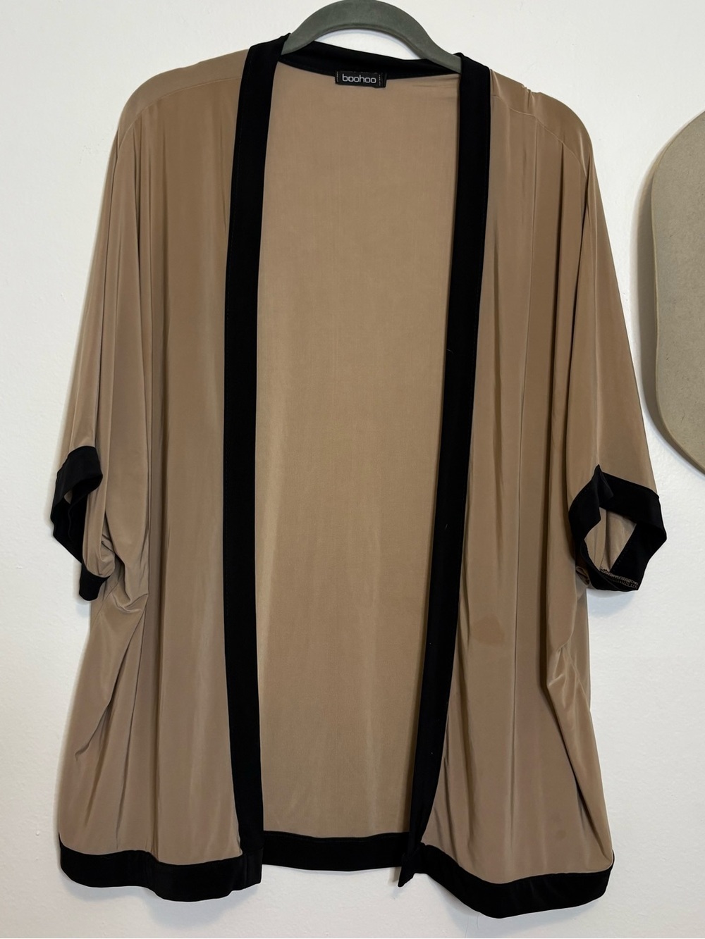 Boohoo Taupe and Black Trim Satin Kimono Robe